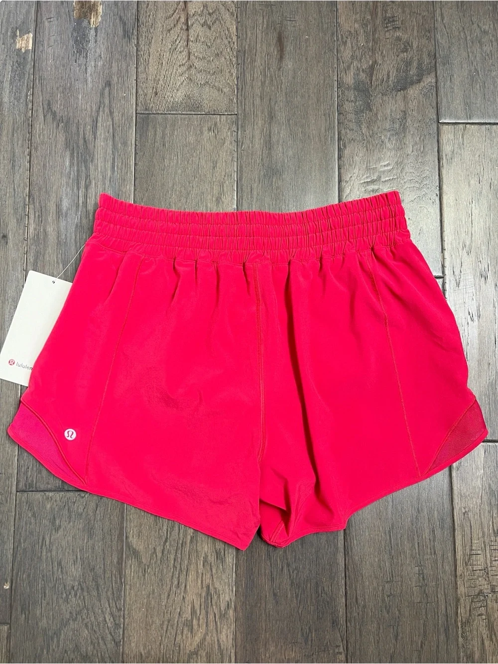 Lululemon NWT Hotty Hot High-Rise Lined Short 4